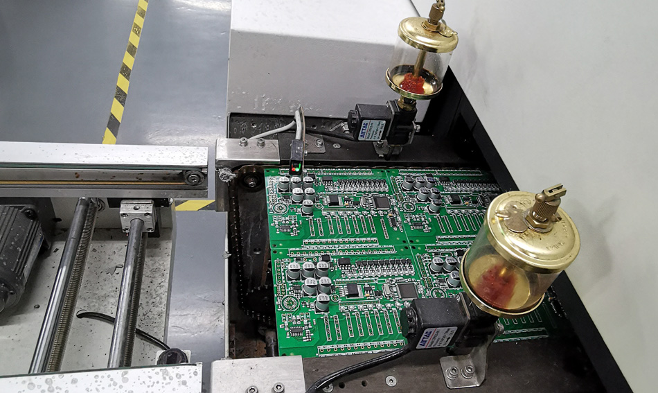 Неліктен озық басқару жүйелері бар PCBA фабрикасын таңдау керек?