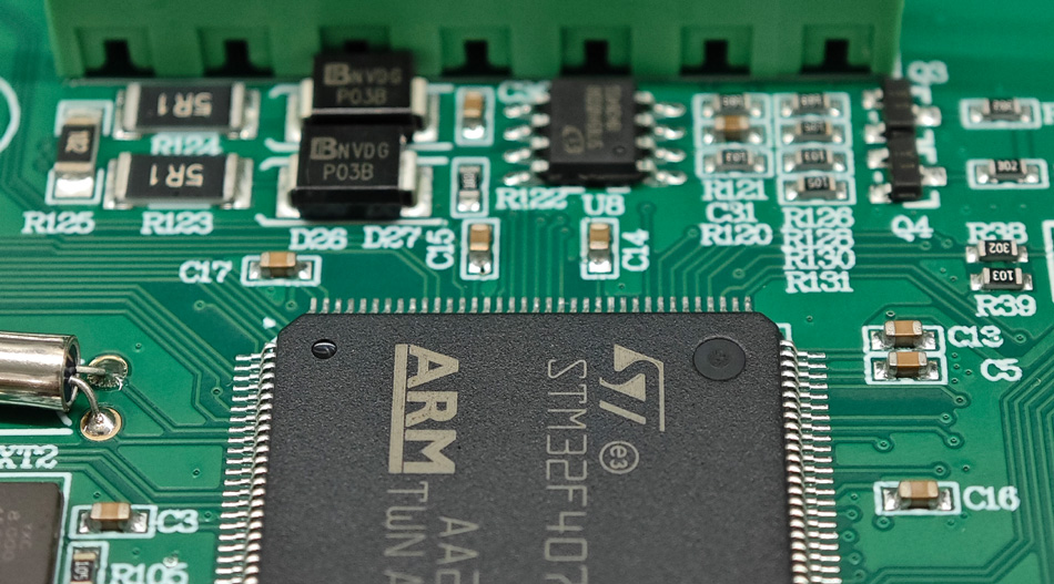 Жоғары дәлдікті РКУ PCBA өңдеу: қай технологиялық инновациялар өндіріс стандарттарын өзгертті?